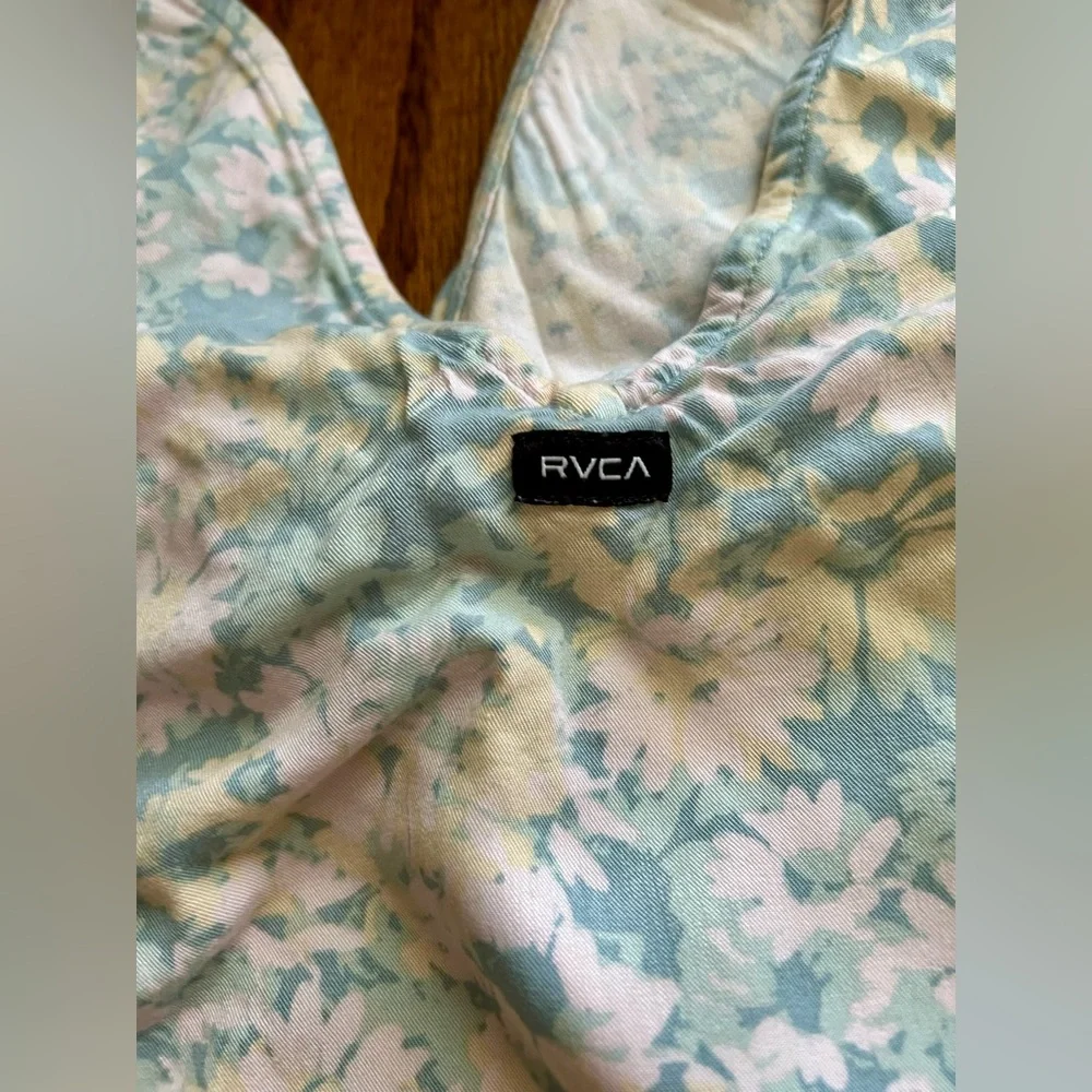 RVCA Floral Cropped Tank Top - Picture 7 of 8